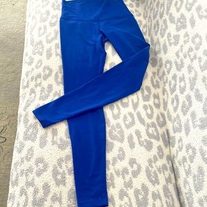 LuluLemon high wasted royal blue full-length leggings in size 8